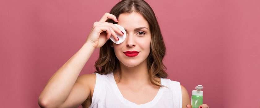شیر پاک کن چیست و چگونه باید از آن استفاده کرد؟